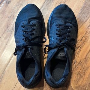 Nike Downshifter 7 trainers in excellent shape!